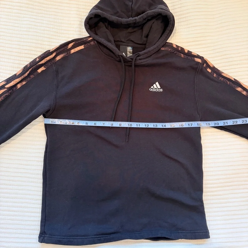 adidas Long Sleeve Printed 3 Stripes Fleece Pullover Youth Hoodie Size Medium